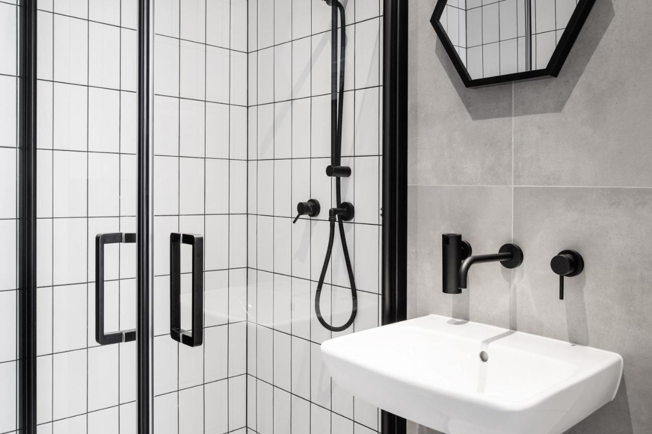 Househost Apartament: Ul. Miodowa 42/42A Krakow Ngoại thất bức ảnh